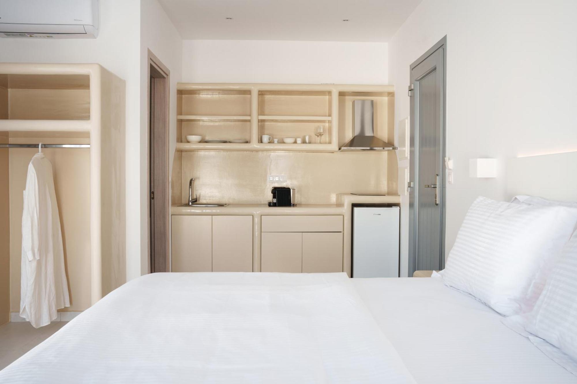 Bedspot Apartments Paros Náoussa Extérieur photo