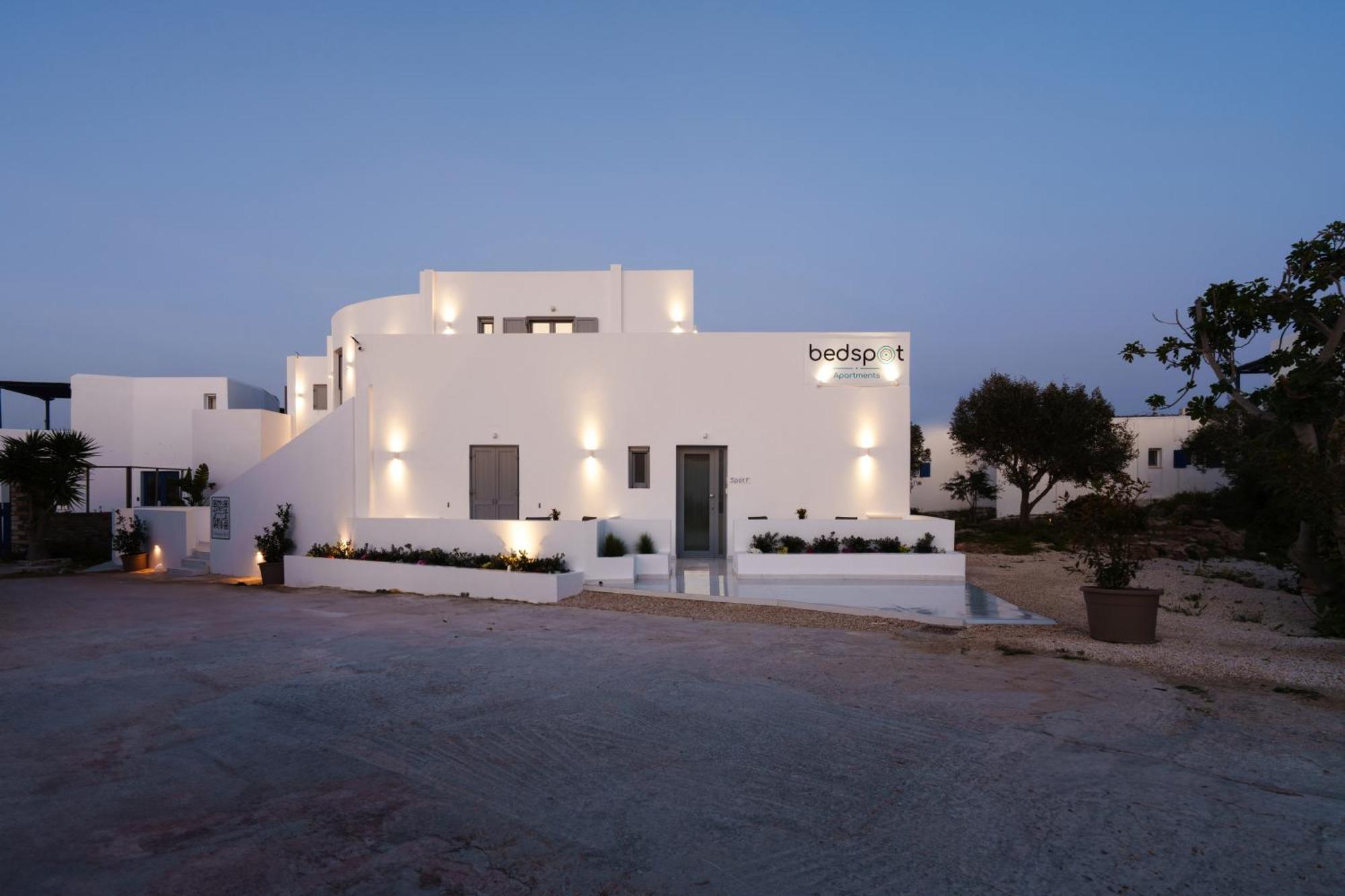 Bedspot Apartments Paros Náoussa Extérieur photo